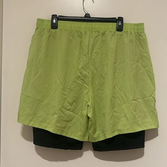 Men’s 7in Workout Trunks with built-in Compression Liner - Picture 5 of 5